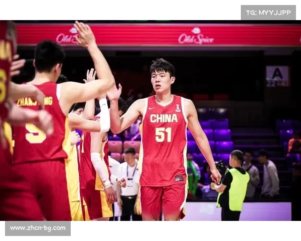 杨瀚森短暂登场贡献2分 失误影响正负值表现 杨瀚森短暂登场贡献2分 失误影响正负值表现